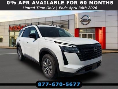 New 2026 Nissan Pathfinder SL