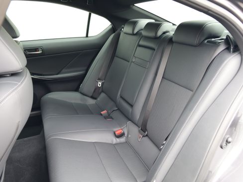 Used 2026 Lexus IS 350 F Sport RWD image 37