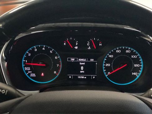 Used 2018 Chevrolet Traverse LT FWD image 14