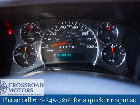 Used 2016 Chevrolet Express 2500 RWD image 24