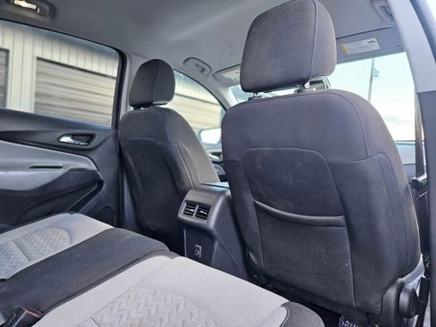 Used 2022 Chevrolet Equinox LT AWD/4WD image 13