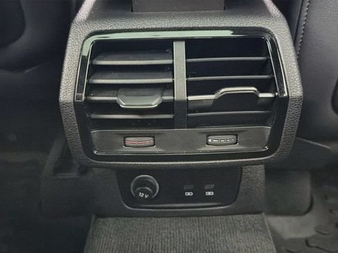 Used 2024 Audi Q3 2.0T Premium Plus AWD/4WD image 33