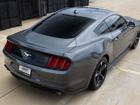 Used 2023 Ford Mustang Coupe w/ Equipment Group 101A RWD image 15