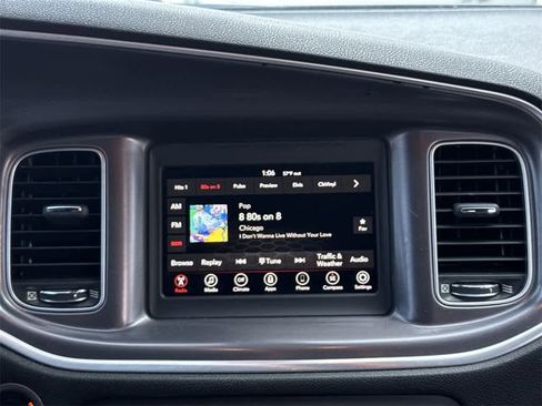 Used 2020 Dodge Charger SXT image 16