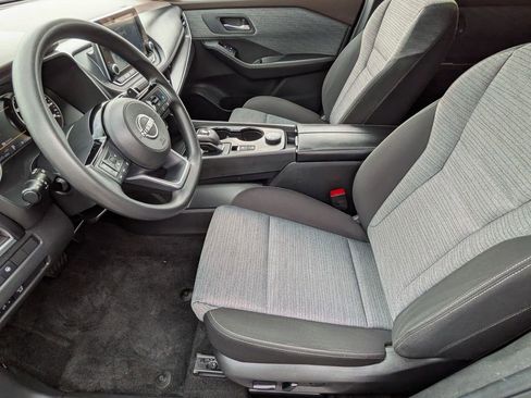 Used 2023 Nissan Rogue SV AWD/4WD image 11