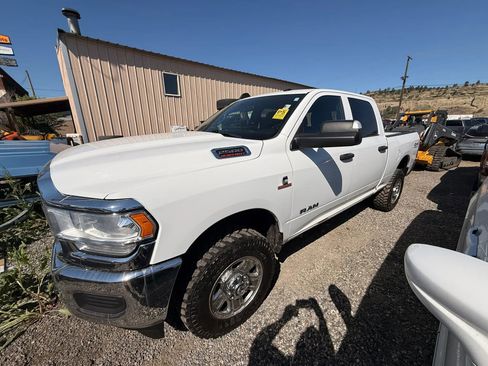 Used 2022 RAM 2500 Tradesman AWD/4WD image 1