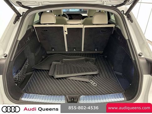 Used 2025 Audi Q5 Premium w/ Convenience Package AWD/4WD image 9