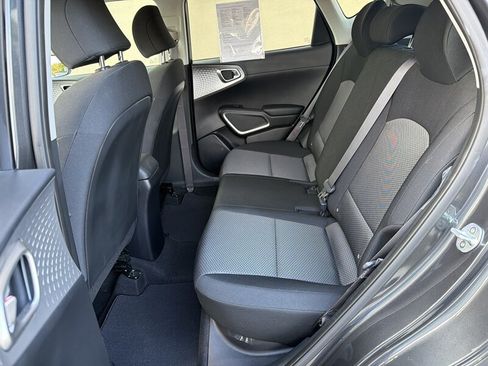 Used 2021 Kia Soul LX FWD image 15