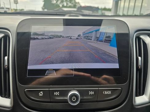 Used 2024 Chevrolet Malibu LT FWD image 20