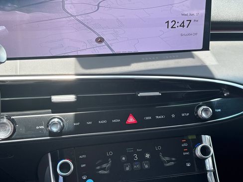 New 2026 Genesis GV70 2.5T AWD/4WD image 29