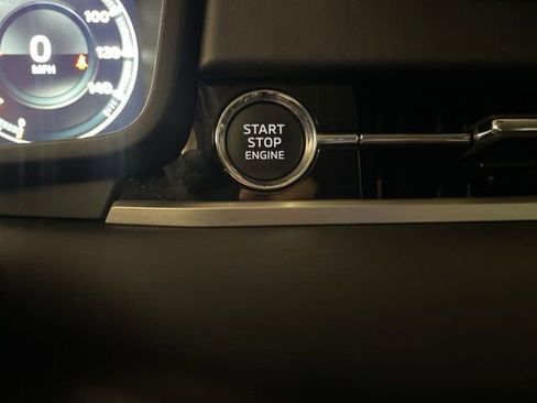 Used 2023 Mitsubishi Outlander SEL Black Edition image 30