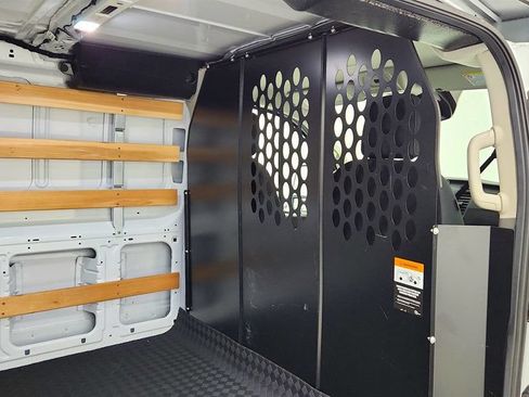 Used 2025 Ford Transit 250 Low Roof w/ Exterior Upgrade Package RWD image 24