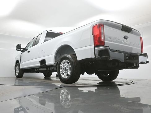 New 2026 Ford F250 XLT image 44