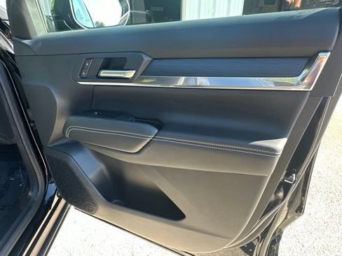 Used 2025 GMC Terrain Elevation AWD/4WD image 42