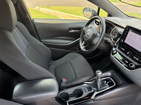 Used 2022 Toyota Corolla SE FWD image 26
