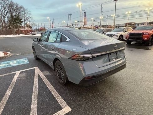 New 2026 Nissan Sentra SV w/ SV Convenience Package image 5