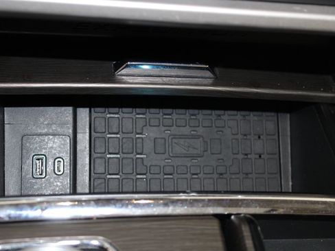 Used 2024 Ford Expedition Max Limited image 51