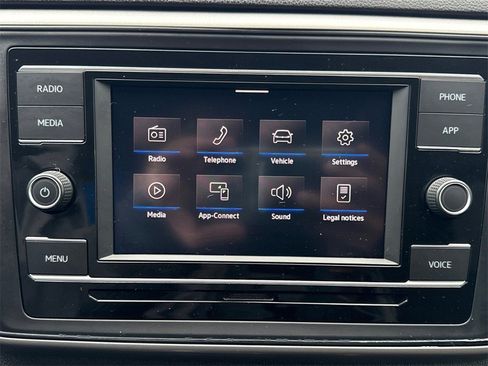 Used 2021 Volkswagen Atlas S image 24