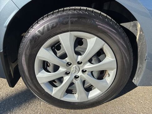 Used 2022 Toyota Corolla LE image 13