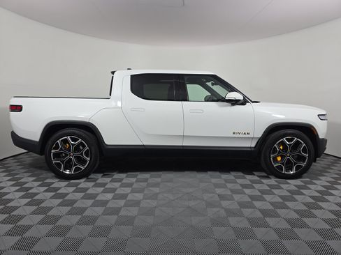 Used 2024 Rivian R1T Adventure AWD/4WD image 6