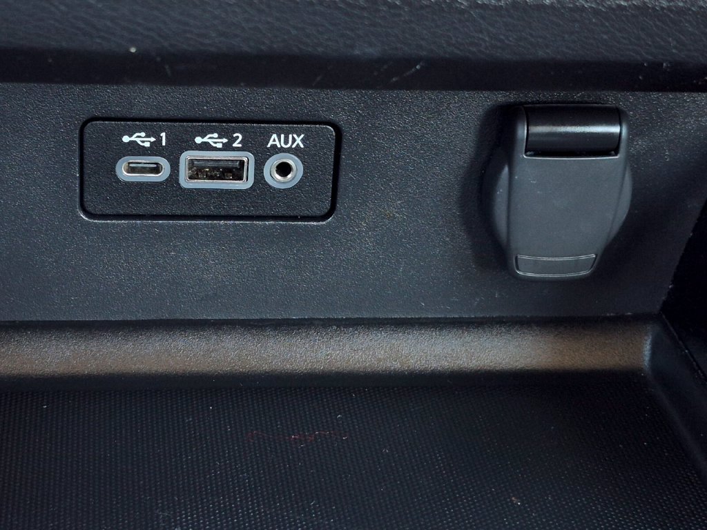 Used 2023 Nissan Altima 2.5 SV FWD image 24
