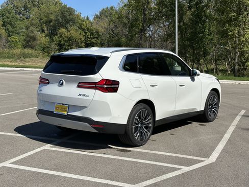 New 2026 BMW X3 xDrive30 w/ Convenience Package image 7