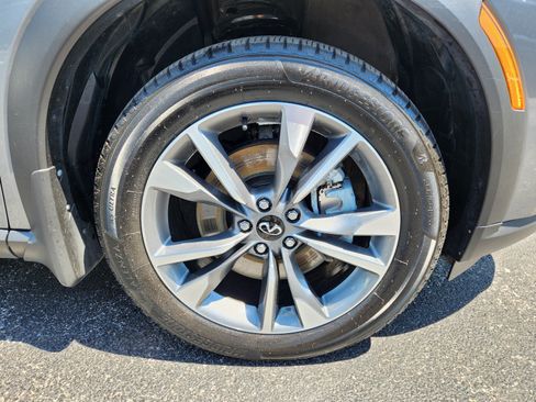 Used 2023 INFINITI QX60 Luxe w/ Cargo Package AWD/4WD image 7