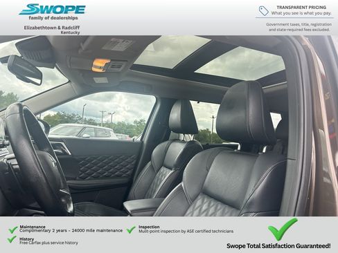 Used 2024 Mitsubishi Outlander SEL AWD/4WD image 13