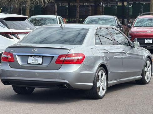 Used 2011 Mercedes-Benz E 350 Sedan image 4