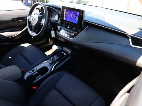 Used 2023 Toyota Corolla LE image 21