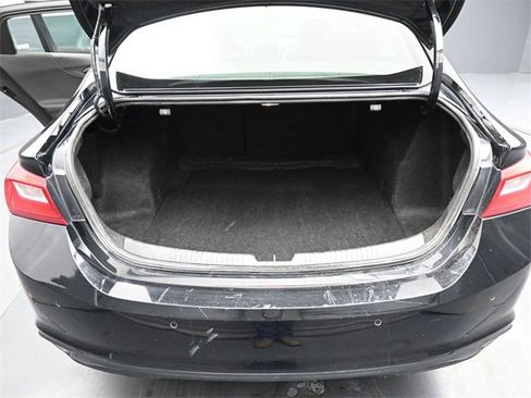 Used 2024 Chevrolet Malibu LT image 19