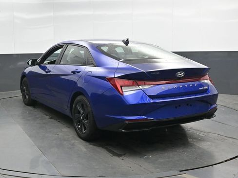 Used 2023 Hyundai Elantra Blue FWD image 11