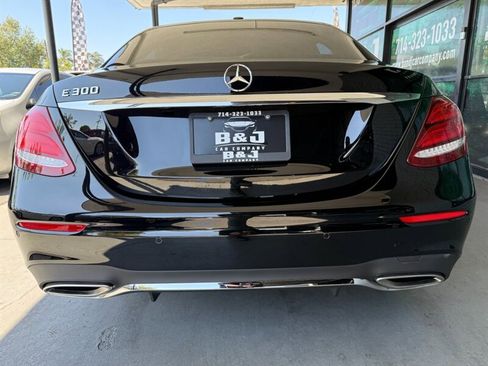Used 2017 Mercedes-Benz E 300 image 13