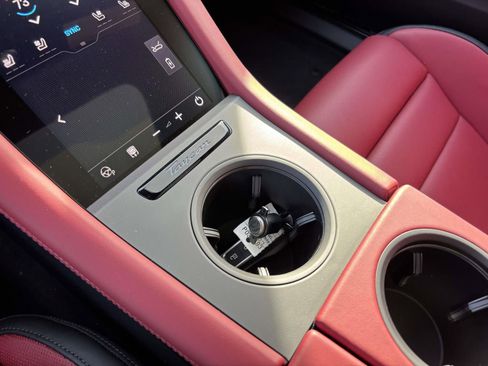 New 2026 Porsche Taycan GTS AWD/4WD image 34