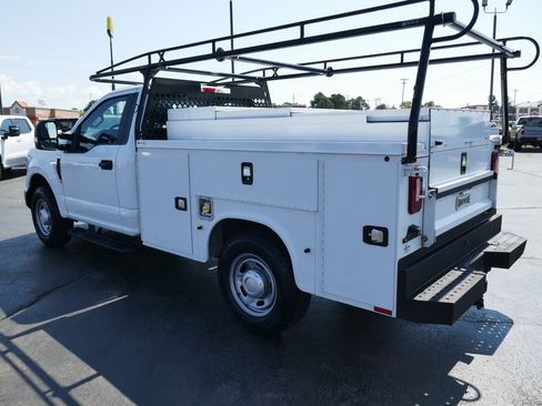 Used 2022 Ford F350 XL w/ Power Equipment Group image 7