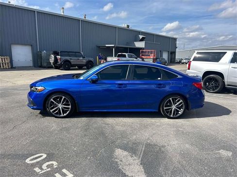 Used 2024 Honda Civic Touring image 6