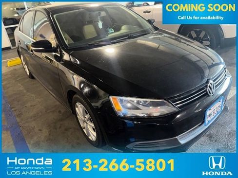 Used 2014 Volkswagen Jetta SE FWD image 1