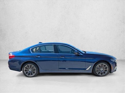 Used 2017 BMW 540i xDrive AWD/4WD image 4