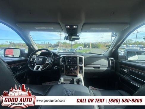 Used 2018 RAM 2500 Laramie w/ Snow Chief Group AWD/4WD image 14