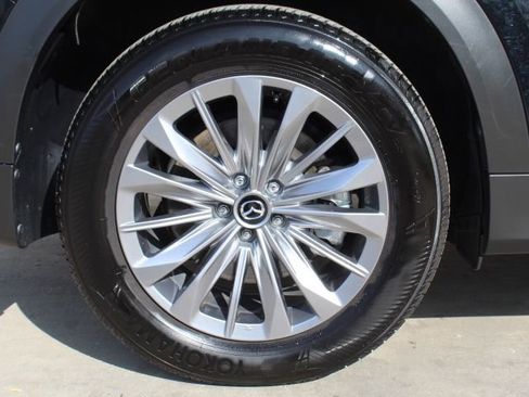 Certified 2025 MAZDA CX-90 3.3 Turbo w/ Select Package image 12