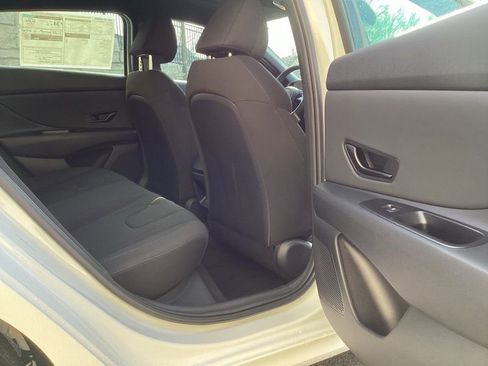 New 2026 Hyundai Elantra Sport image 12