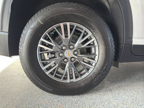 New 2026 Chevrolet Traverse LT image 31