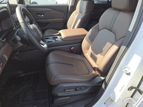New 2026 Honda Pilot Touring image 25