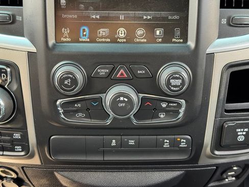 Used 2016 RAM 1500 Big Horn AWD/4WD image 13