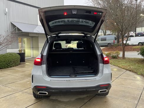 Certified 2025 Mercedes-Benz GLE 450 4MATIC image 9