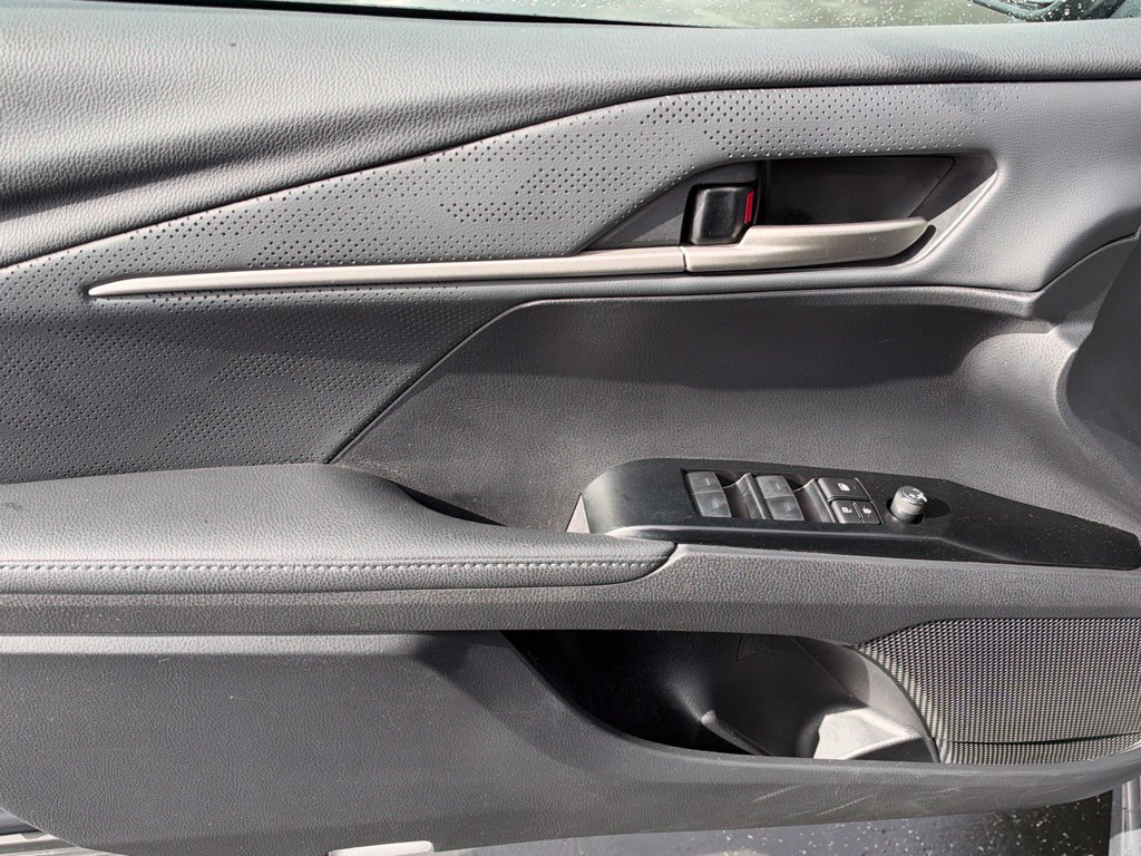 Certified 2025 Toyota Camry XSE FWD image 18