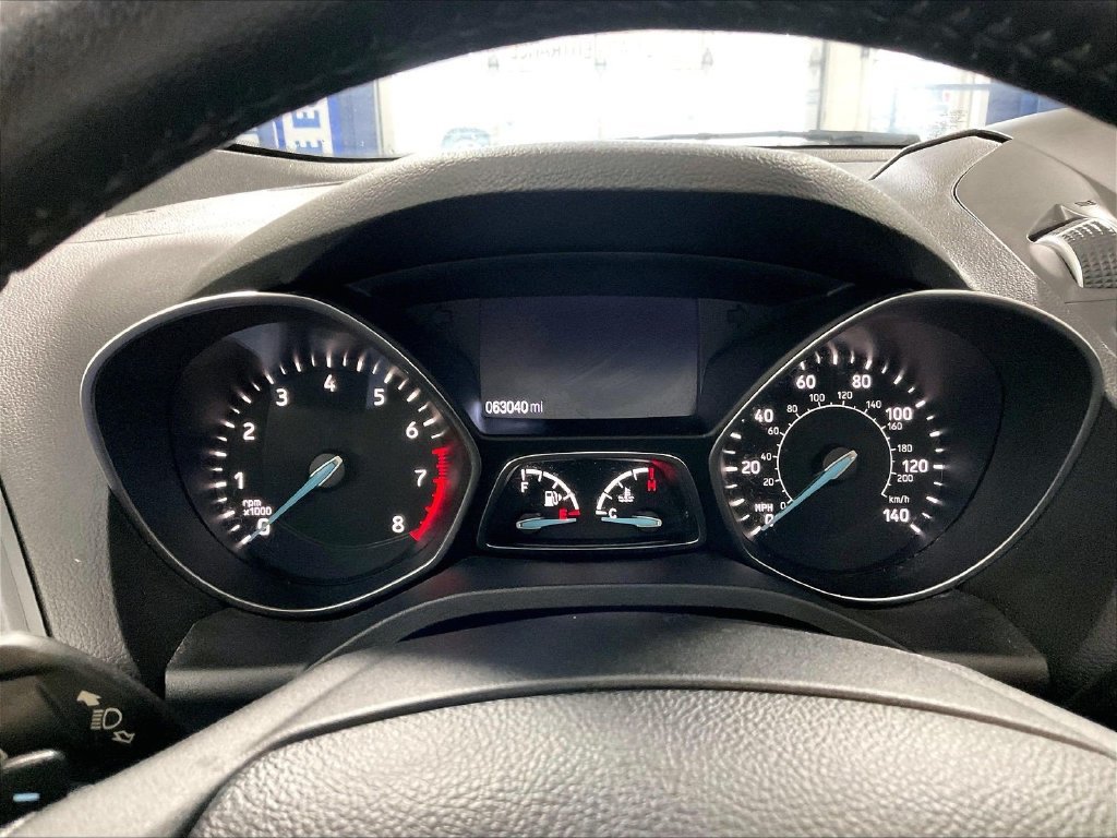 Used 2017 Ford Escape SE w/ SE Leather Comfort Package AWD/4WD image 25