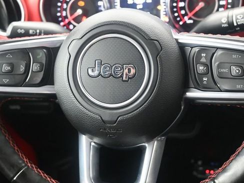 Used 2022 Jeep Gladiator Rubicon w/ LED Lighting Group image 16