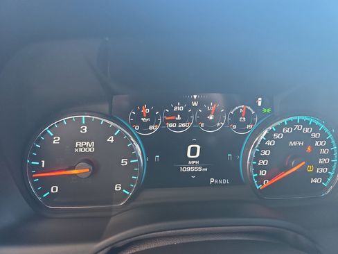 Used 2017 GMC Yukon Denali w/ Open Road Package image 11