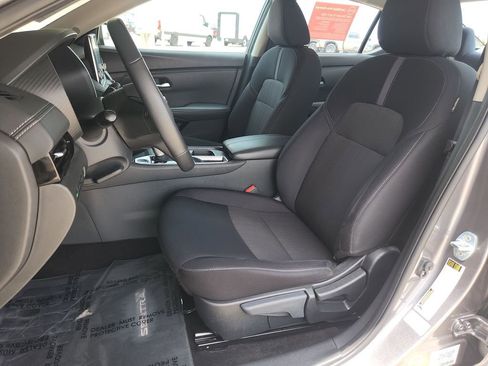 Certified 2023 Nissan Sentra SV w/ All-Weather Package FWD image 12